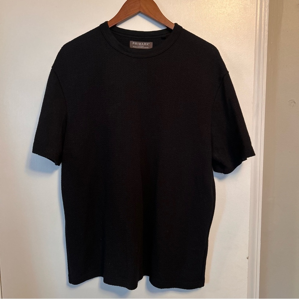 Primark Men’s Black Textured Crew Neck Tee